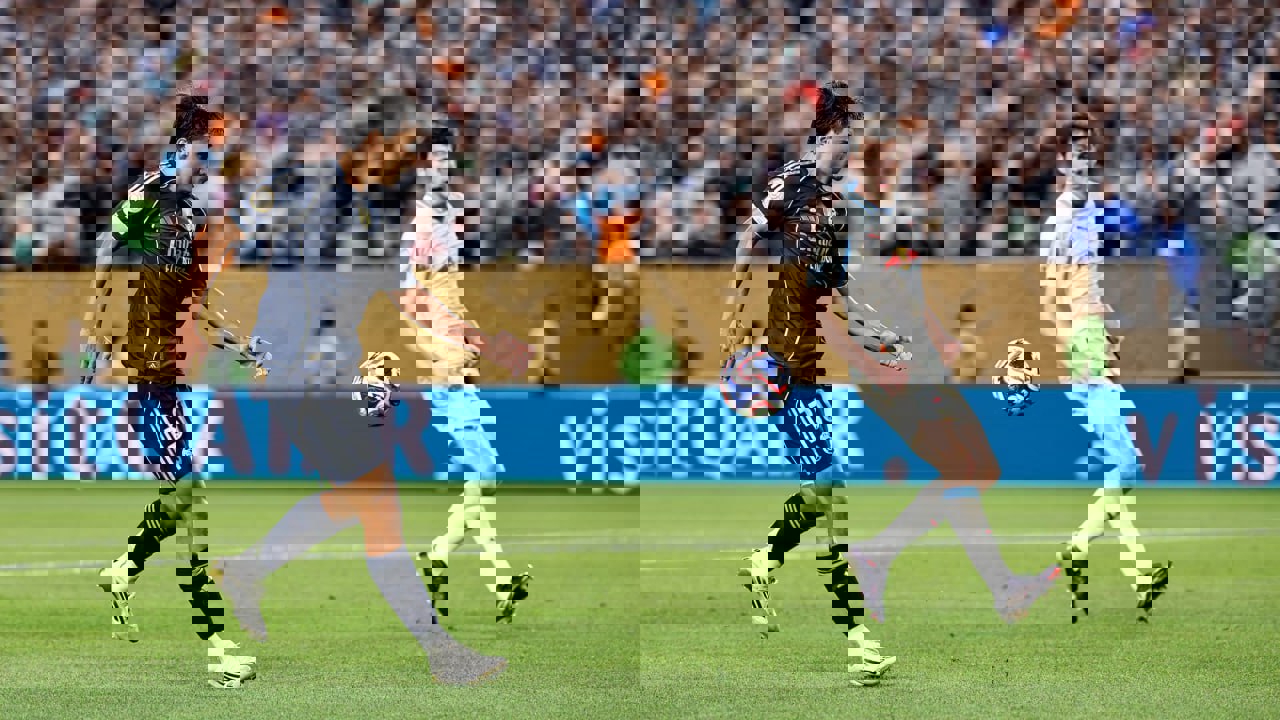 2203085