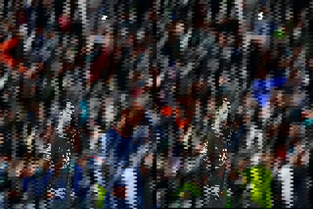 2203053