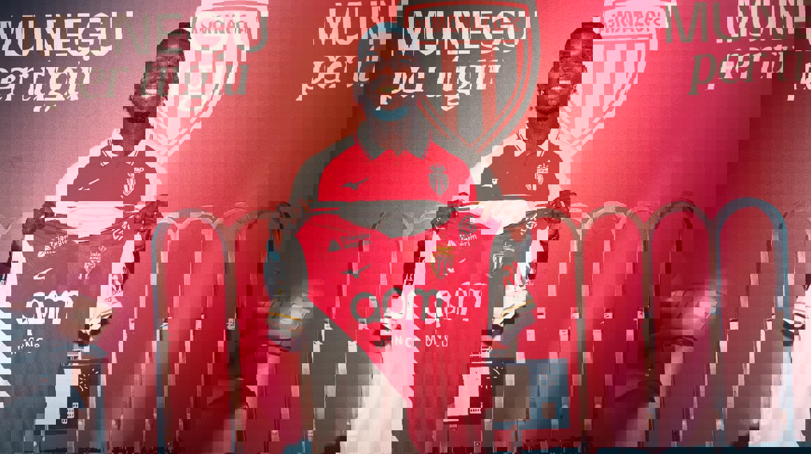 2203138