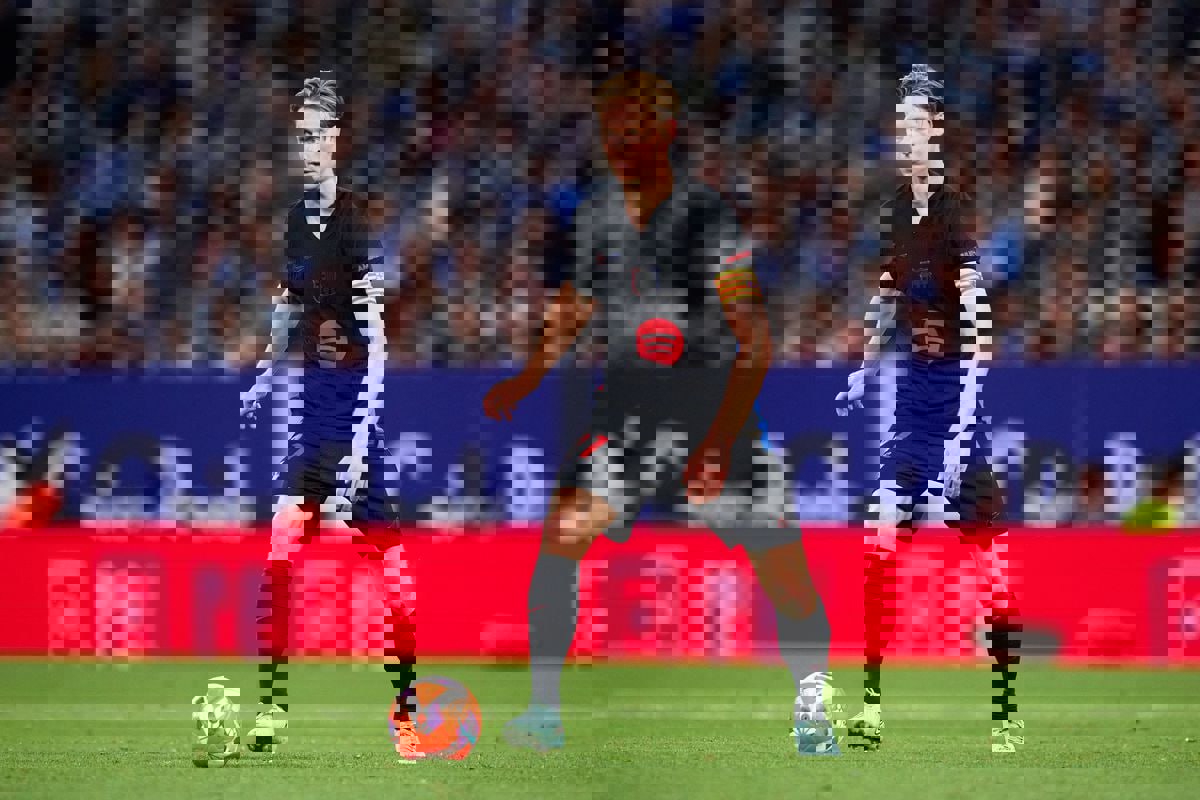 2203381