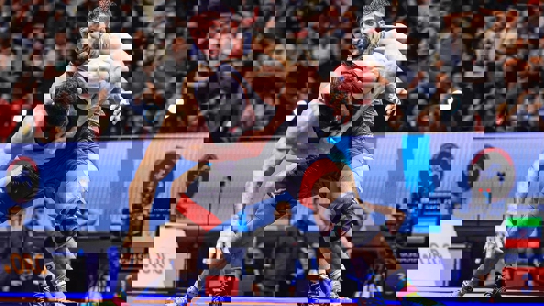 2203365