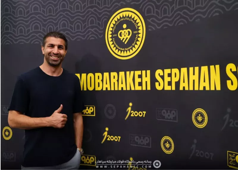 با ثبت رسمی قرارداد:/ کادر نویدکیا برای شروع تمرینات کامل شد