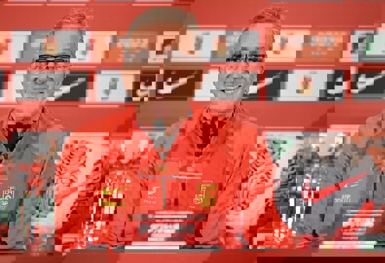 2203435