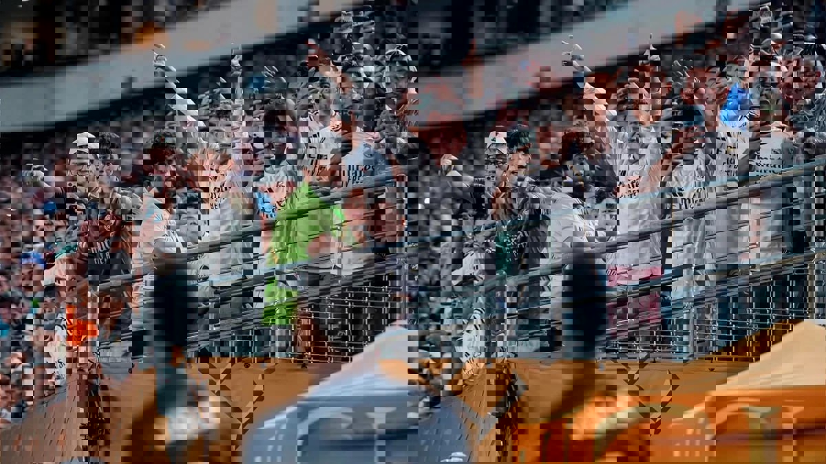 2203456