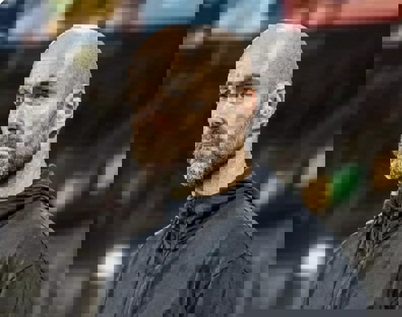 2203436