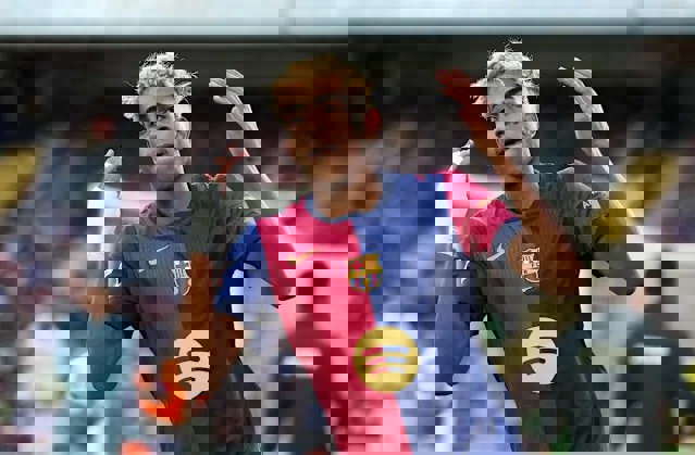 2203568