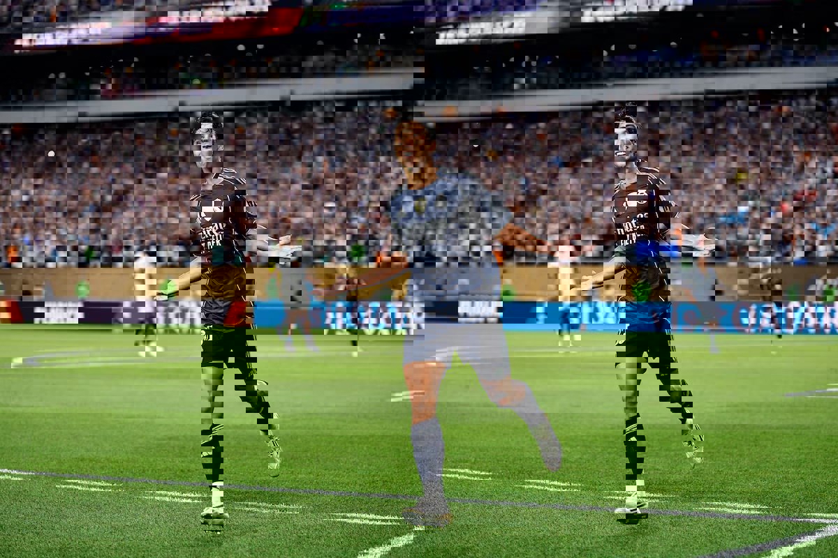2203593