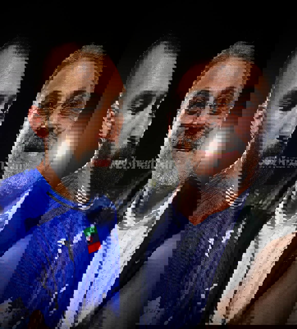 2203706