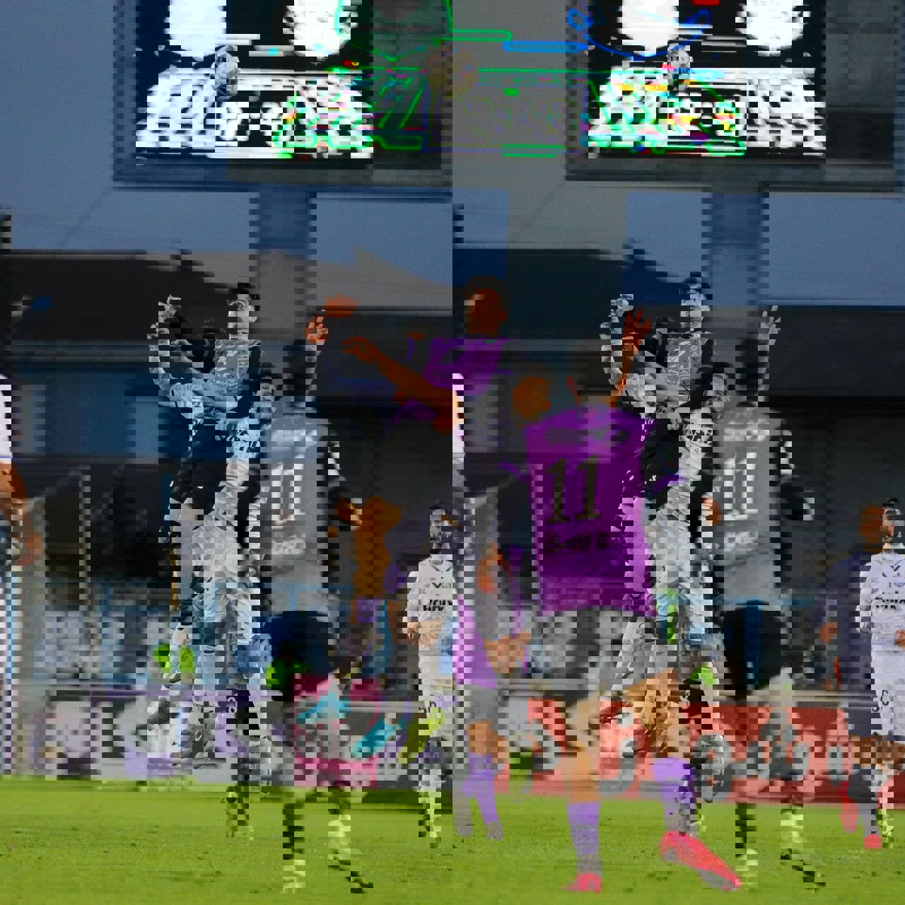 2203731
