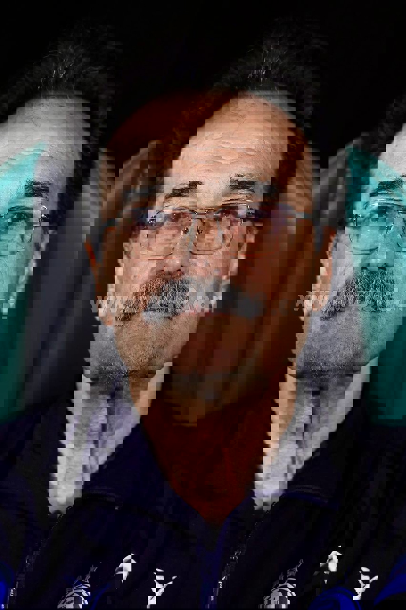 2203705