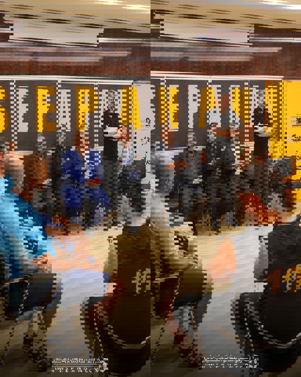 2203749
