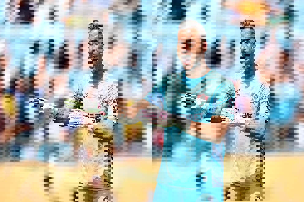 2203815