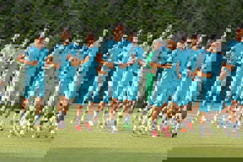 2203779