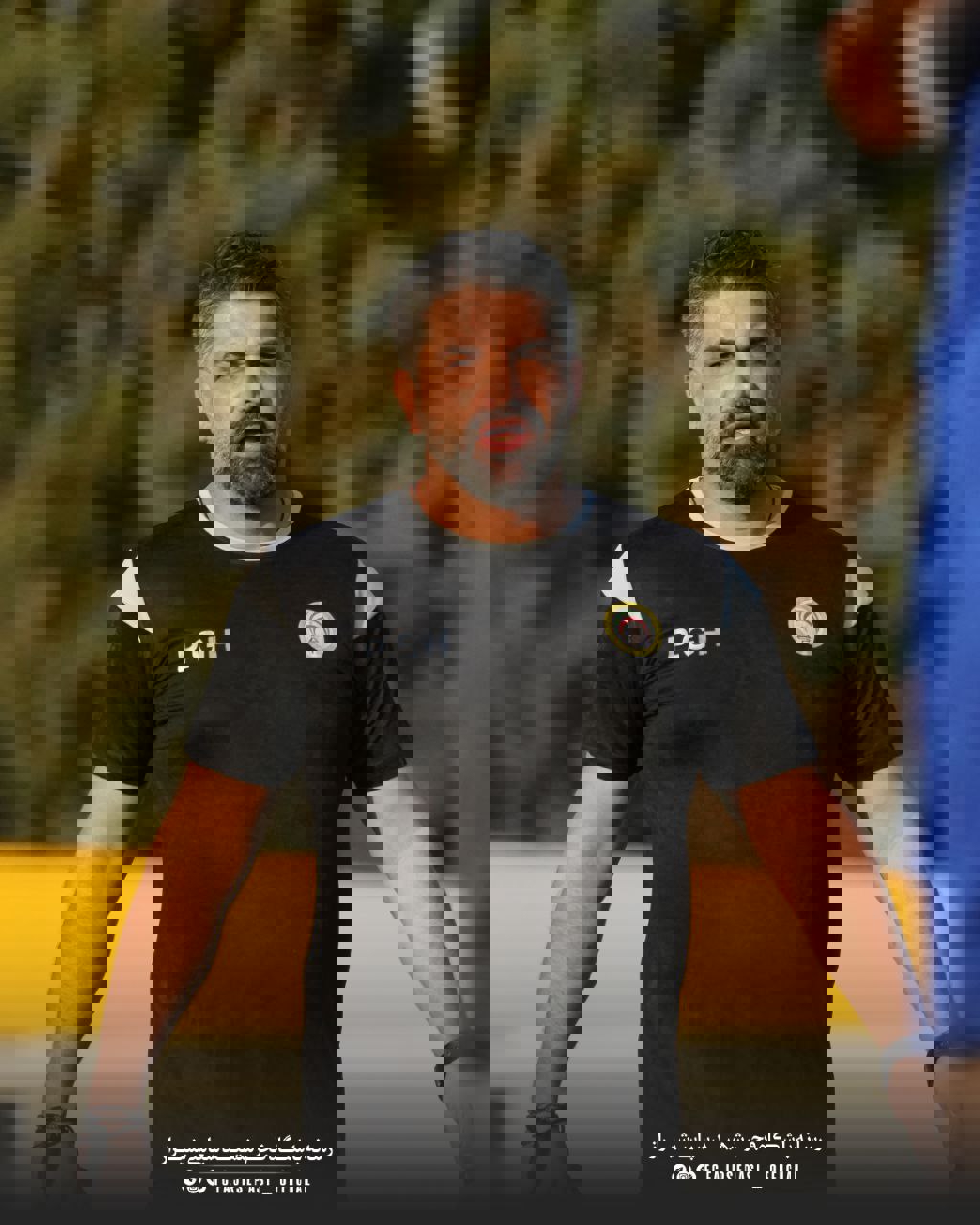 2204083