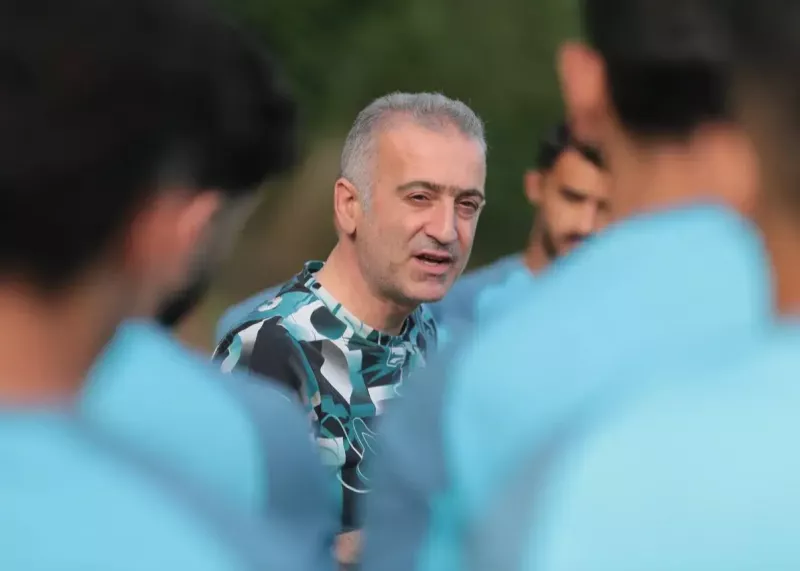 سلام قائمشهر به فصل جدید؛/ فراز کمالوند موتور نساجی را روشن کرد