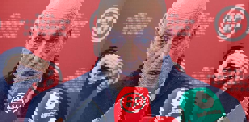 2204086