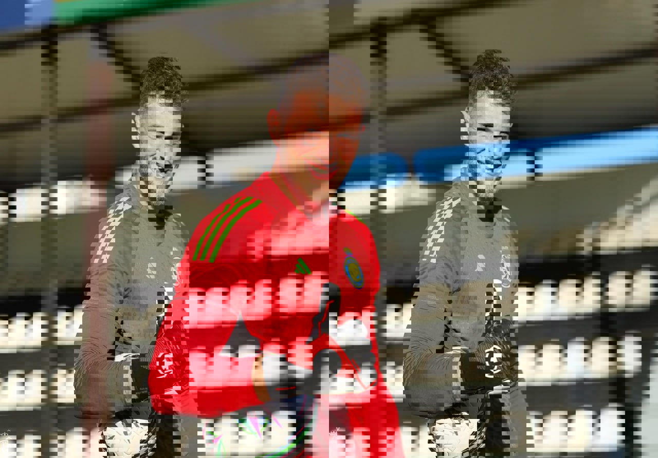 2203810