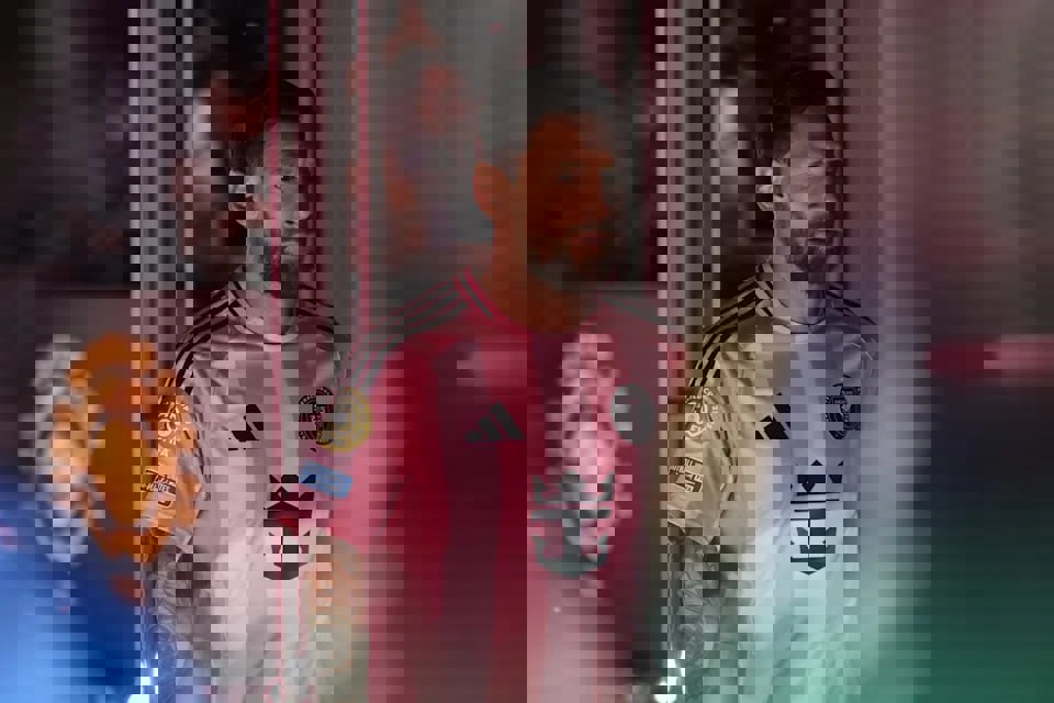 2203927