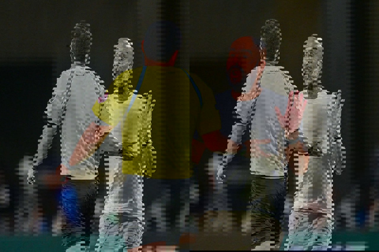 2203849