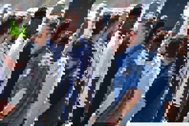 2204019