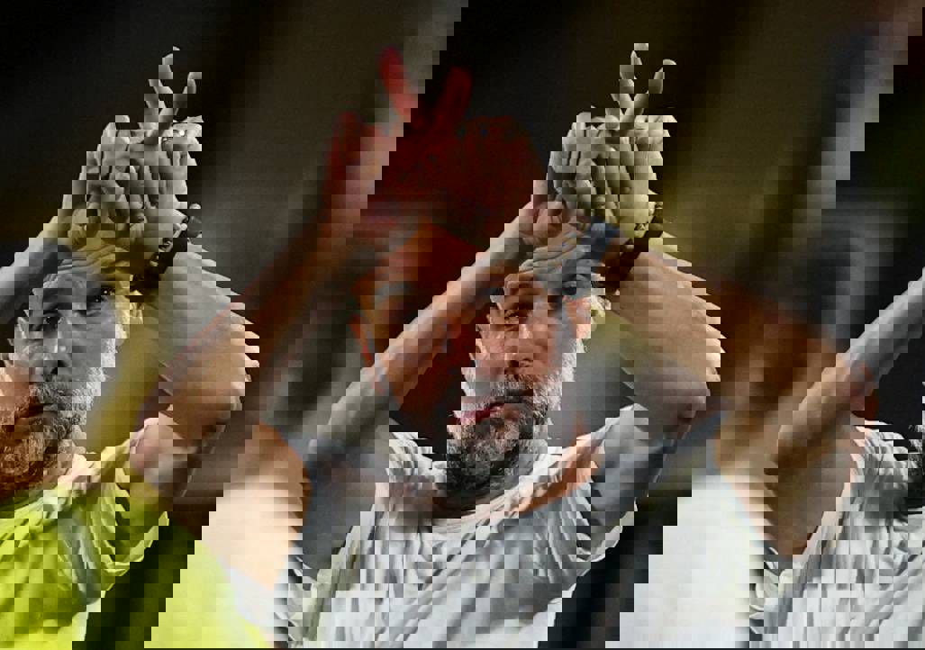 2203973
