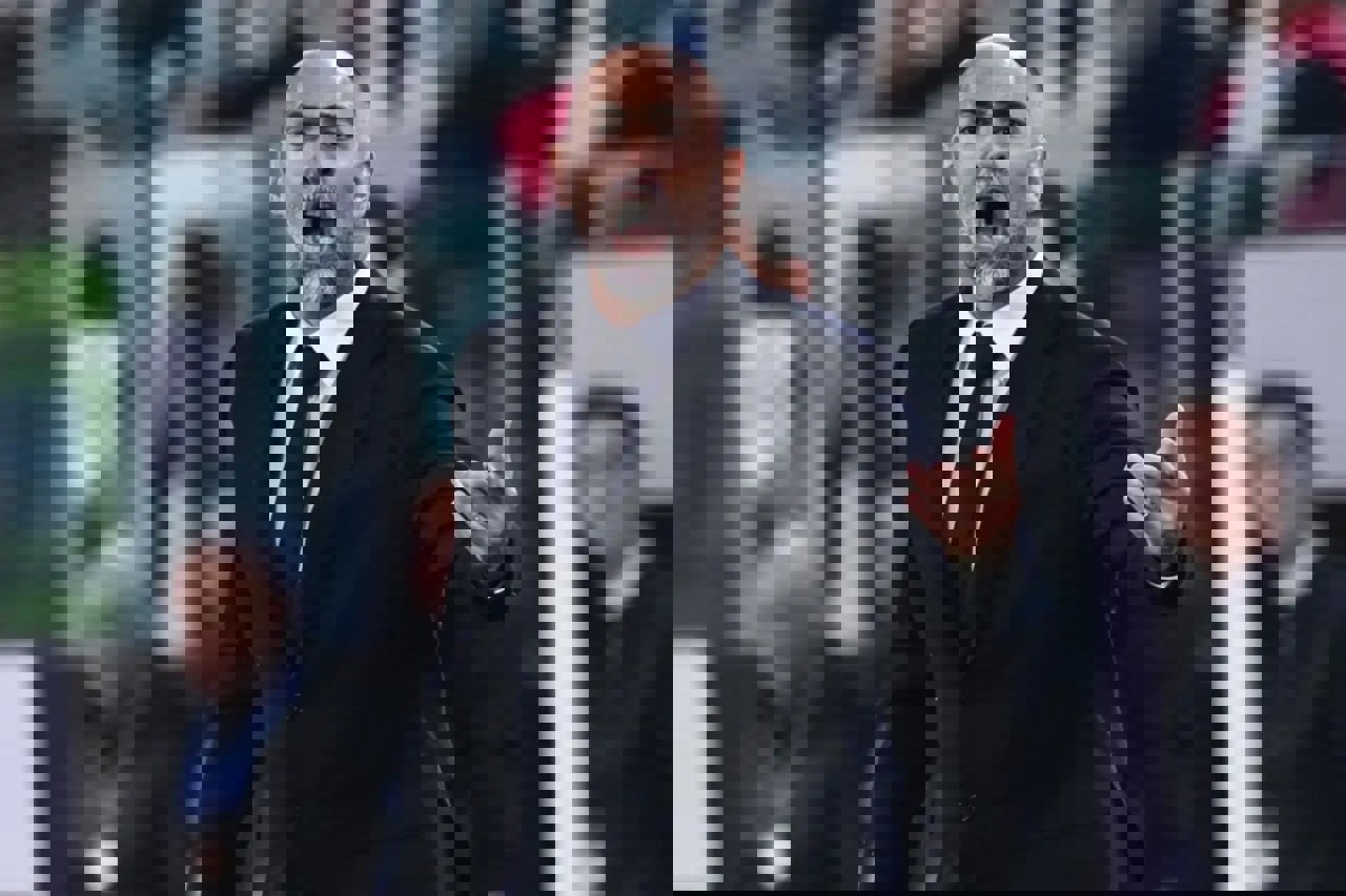 2204067