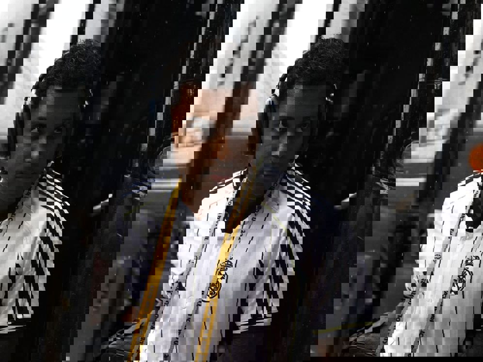 2204167