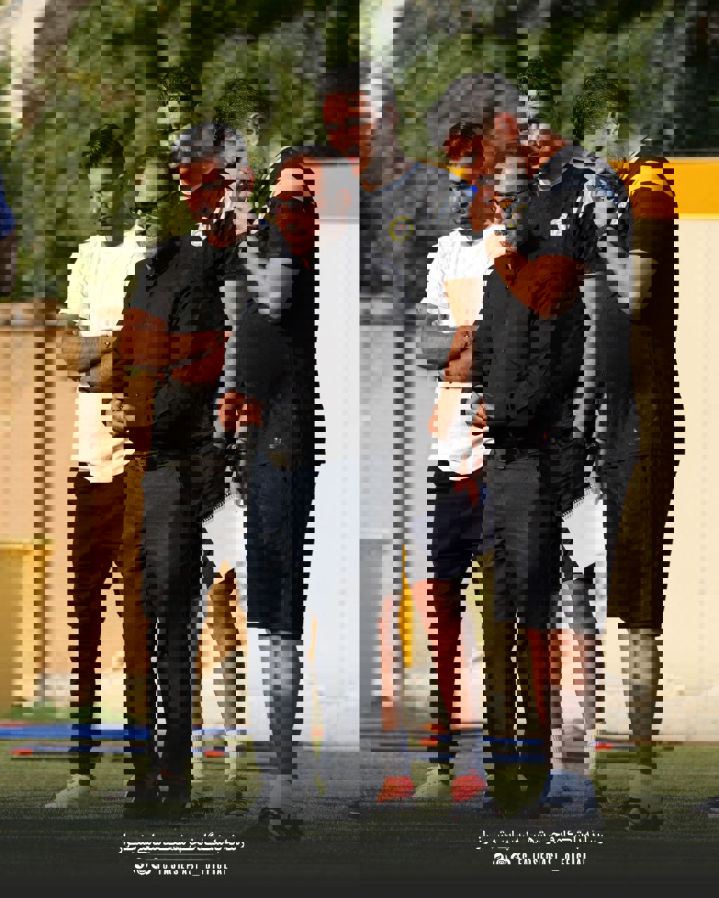 2204206