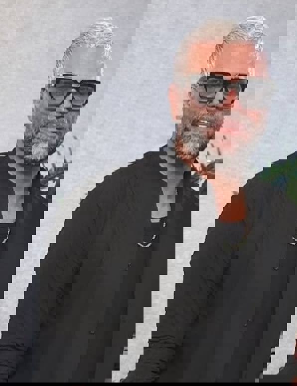 2204212