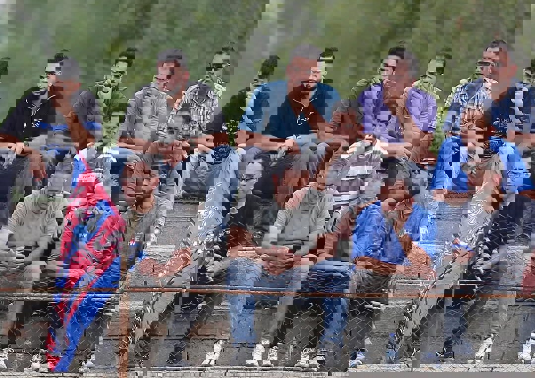 2204251