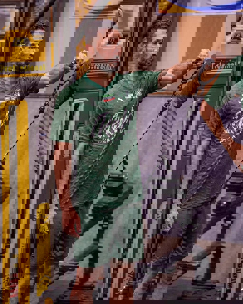 2204284