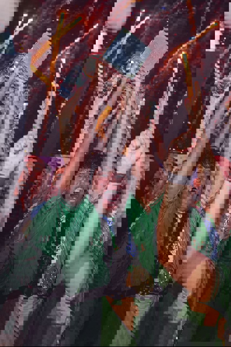 2204313