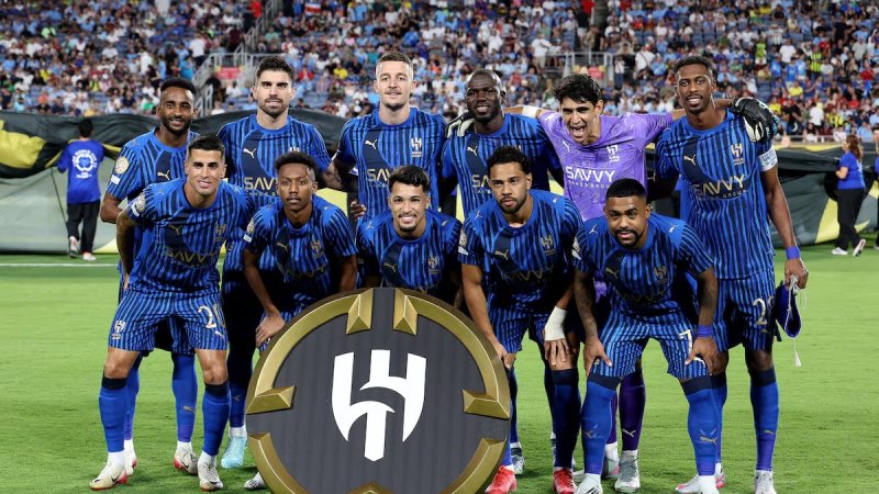 الهلال درگیر یک فصل سخت و فشرده / بررسی حقوقی احتمال انصراف آبی‌ها از سوپرجام