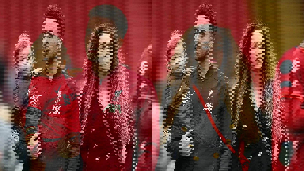 2204502