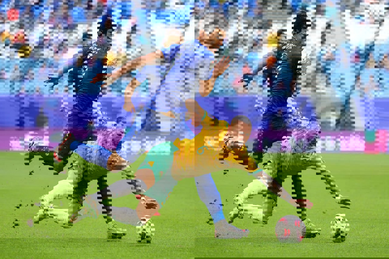 2204548
