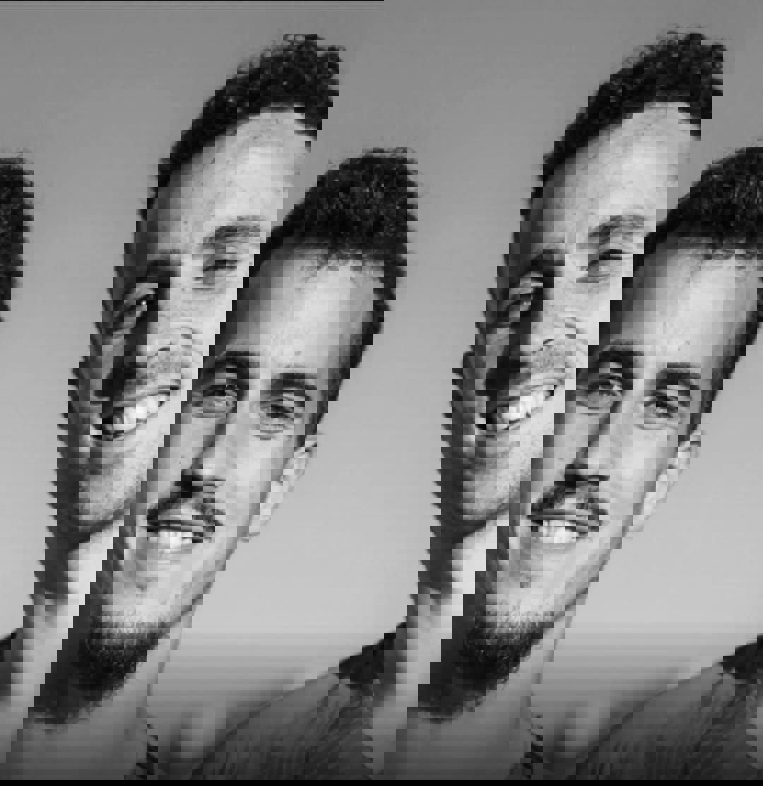 2204590