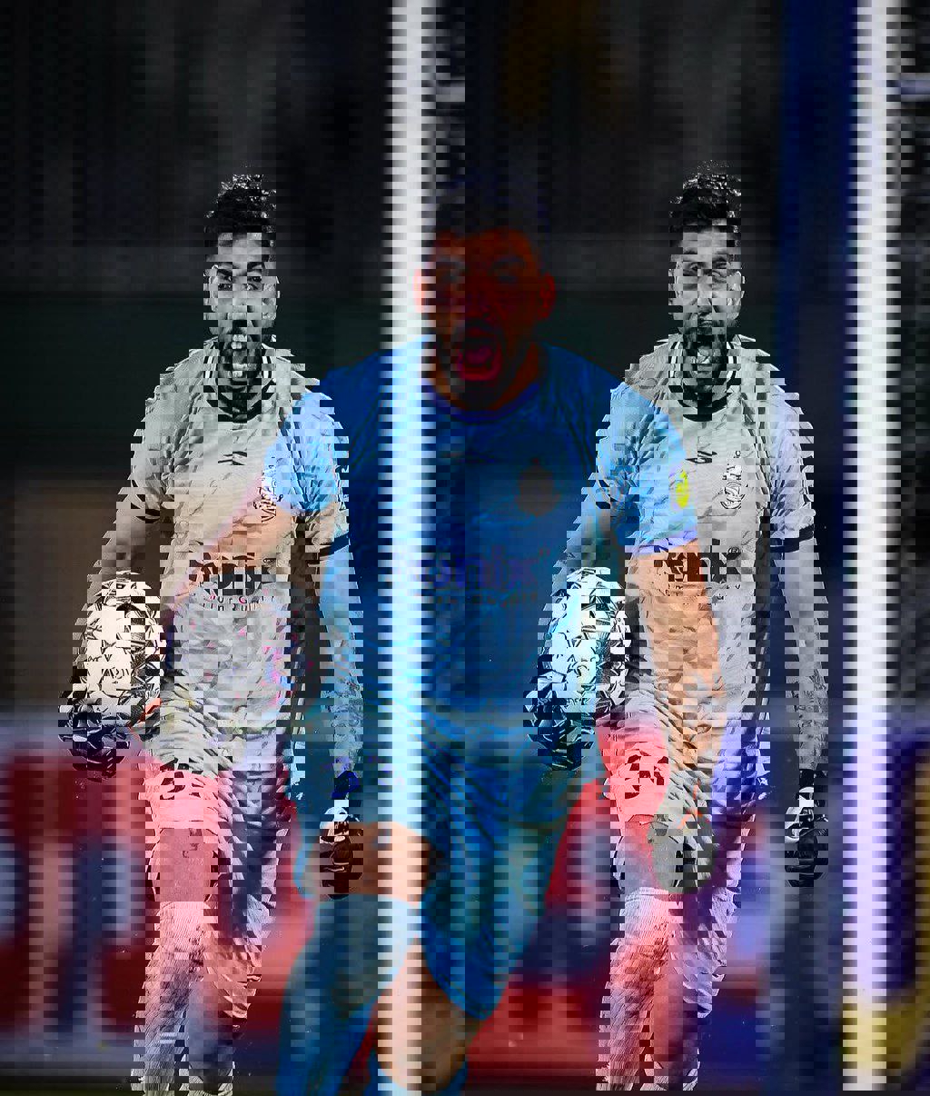 2204669