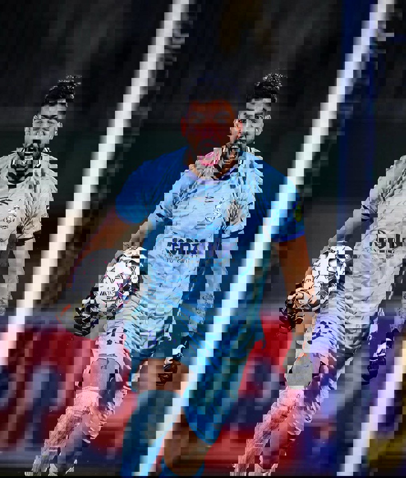 2204669