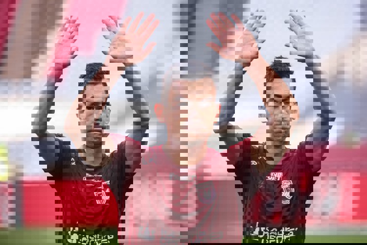 2204623