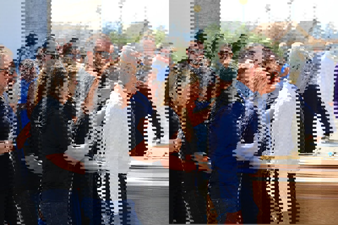 2205032