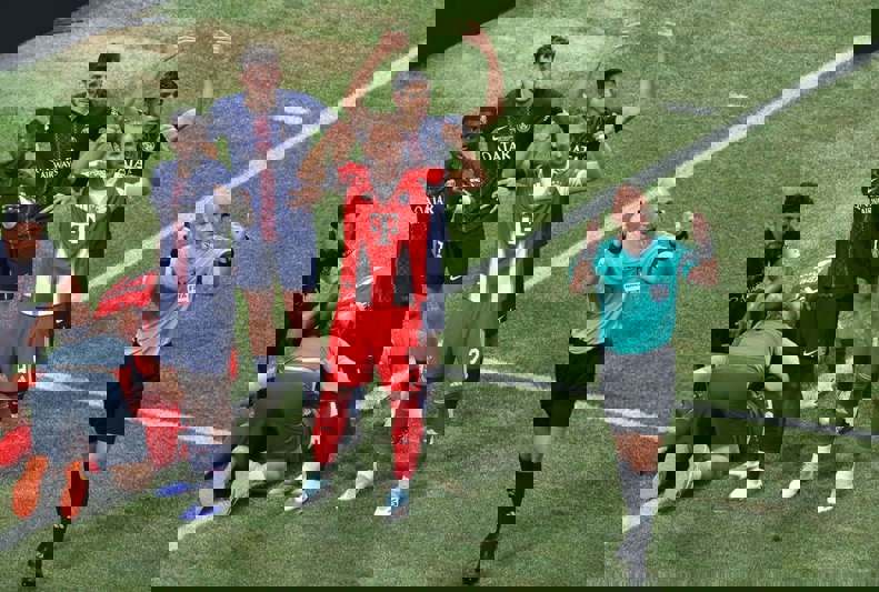 2204991
