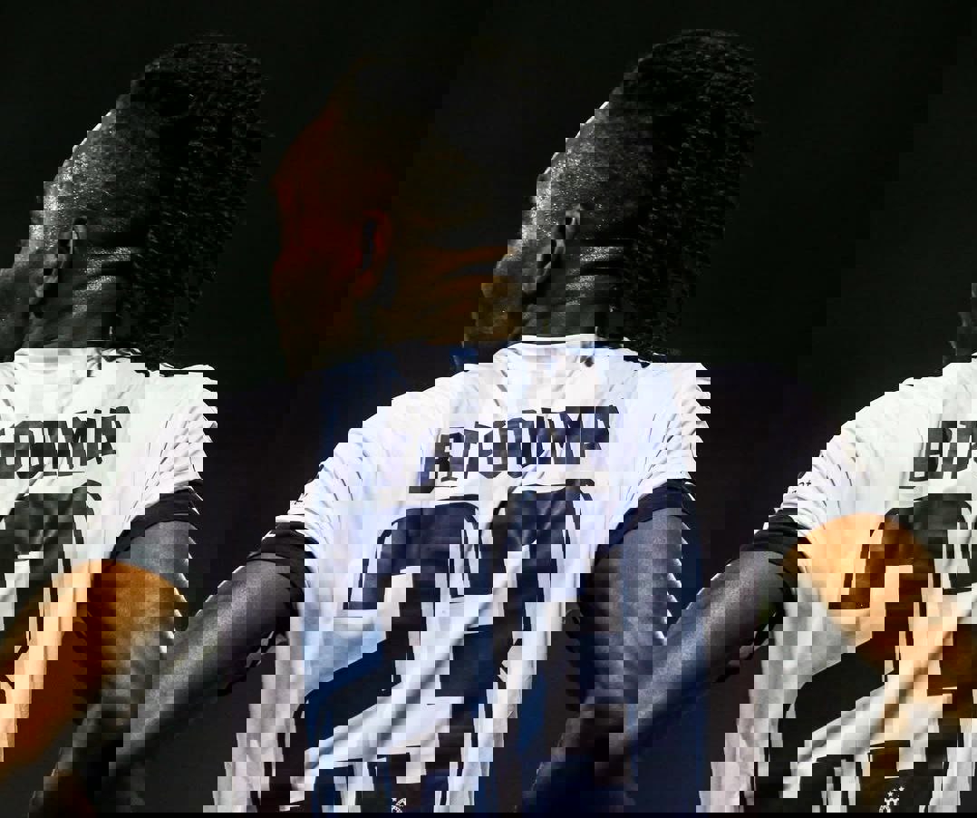 2205183