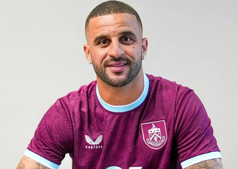 بهترین معرفی فصل/ معرفی خلاقانه کایل واکر با حضور خواننده افسانه‌ای