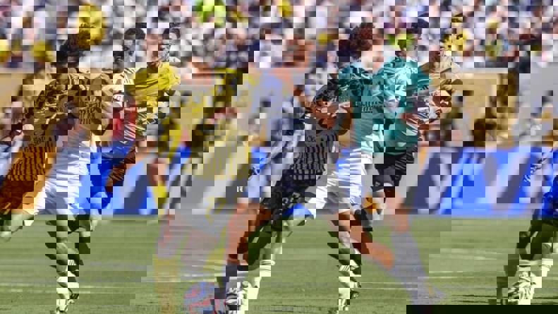 2205192