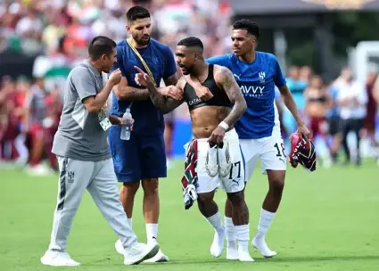 ستاره الهلال در آستانه اخراج: به هواداران فحاشی کرد!‏