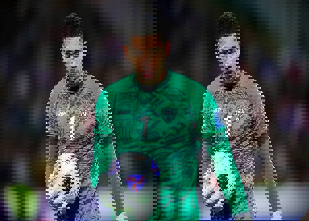 2205467