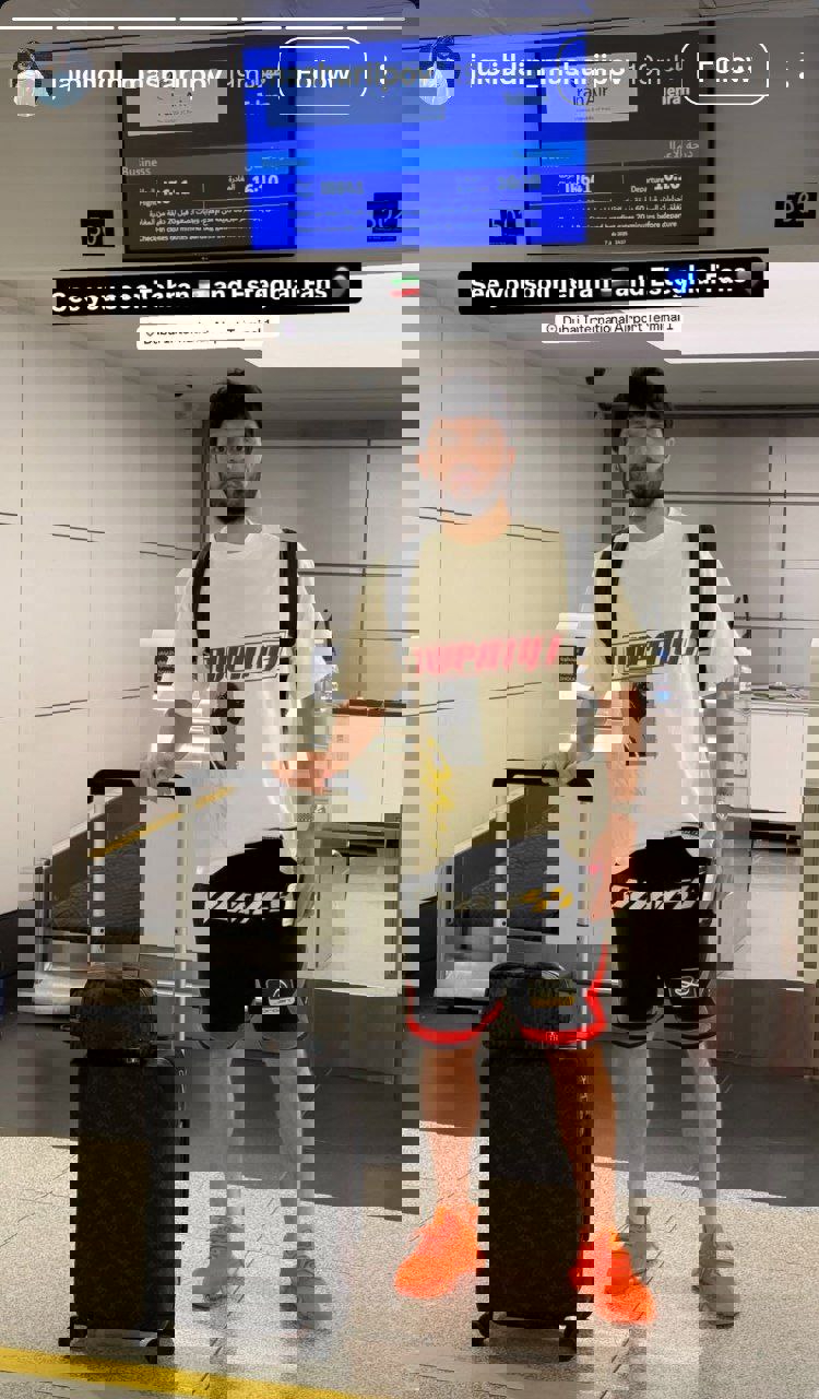 2205383