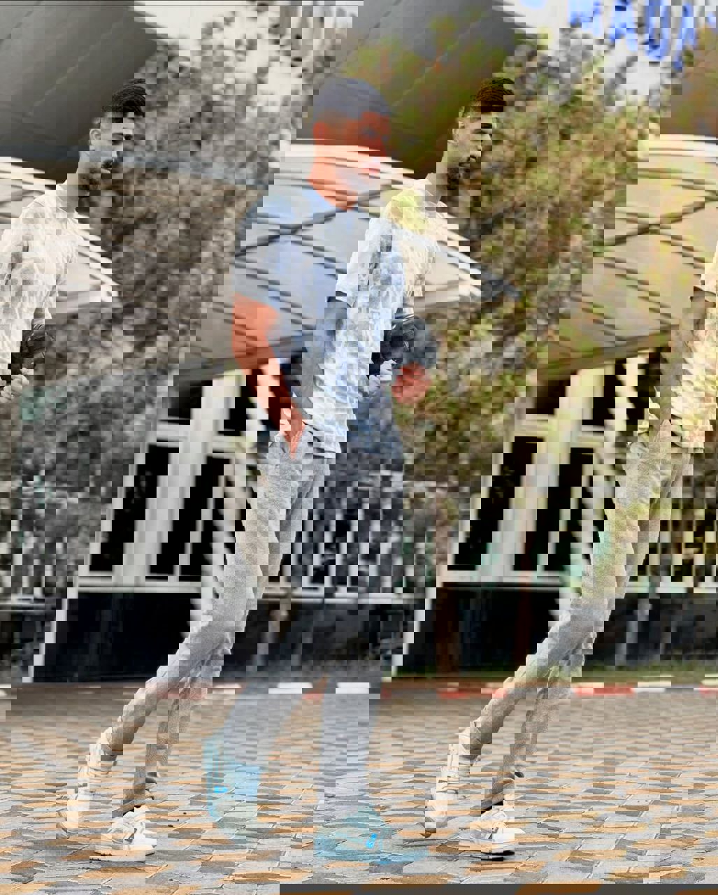 2205524