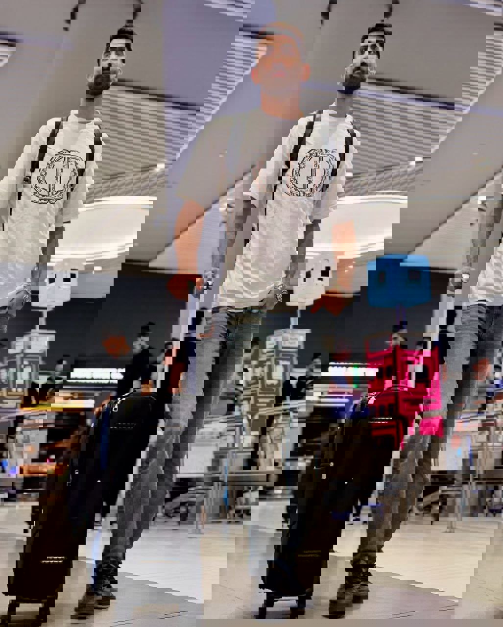 2205485