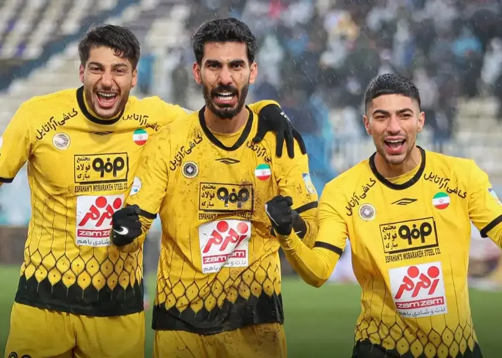 زلزله در خط حمله سپاهان در صورت جدایی محبی